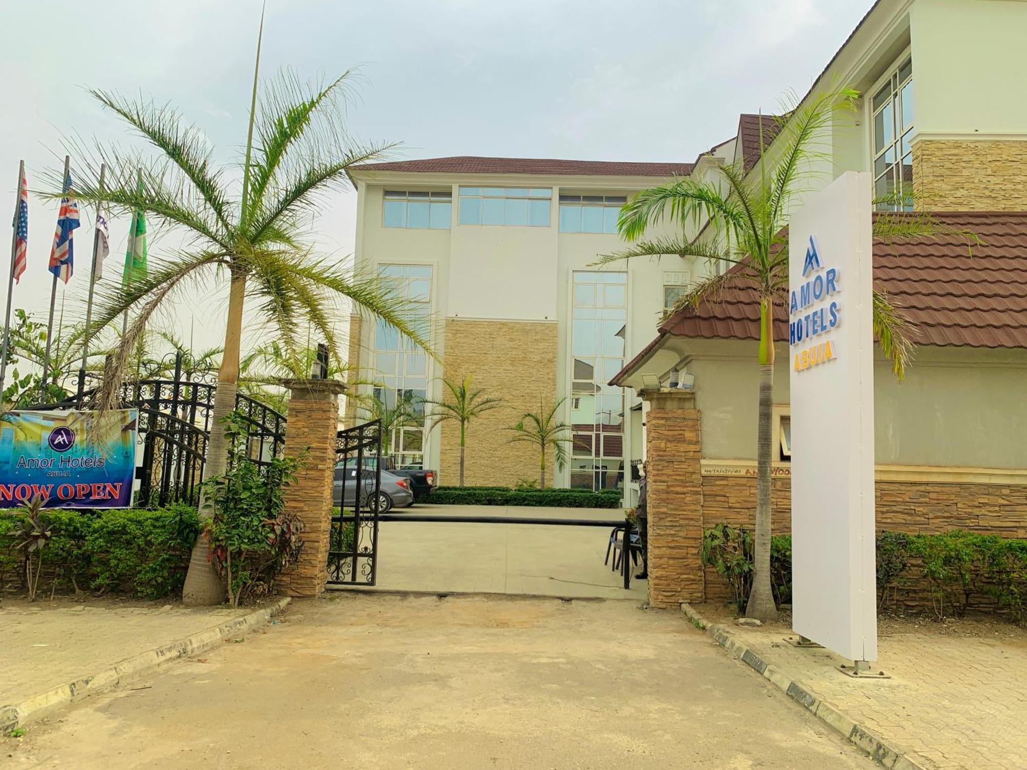 Amor Hotels Abuja Extérieur photo