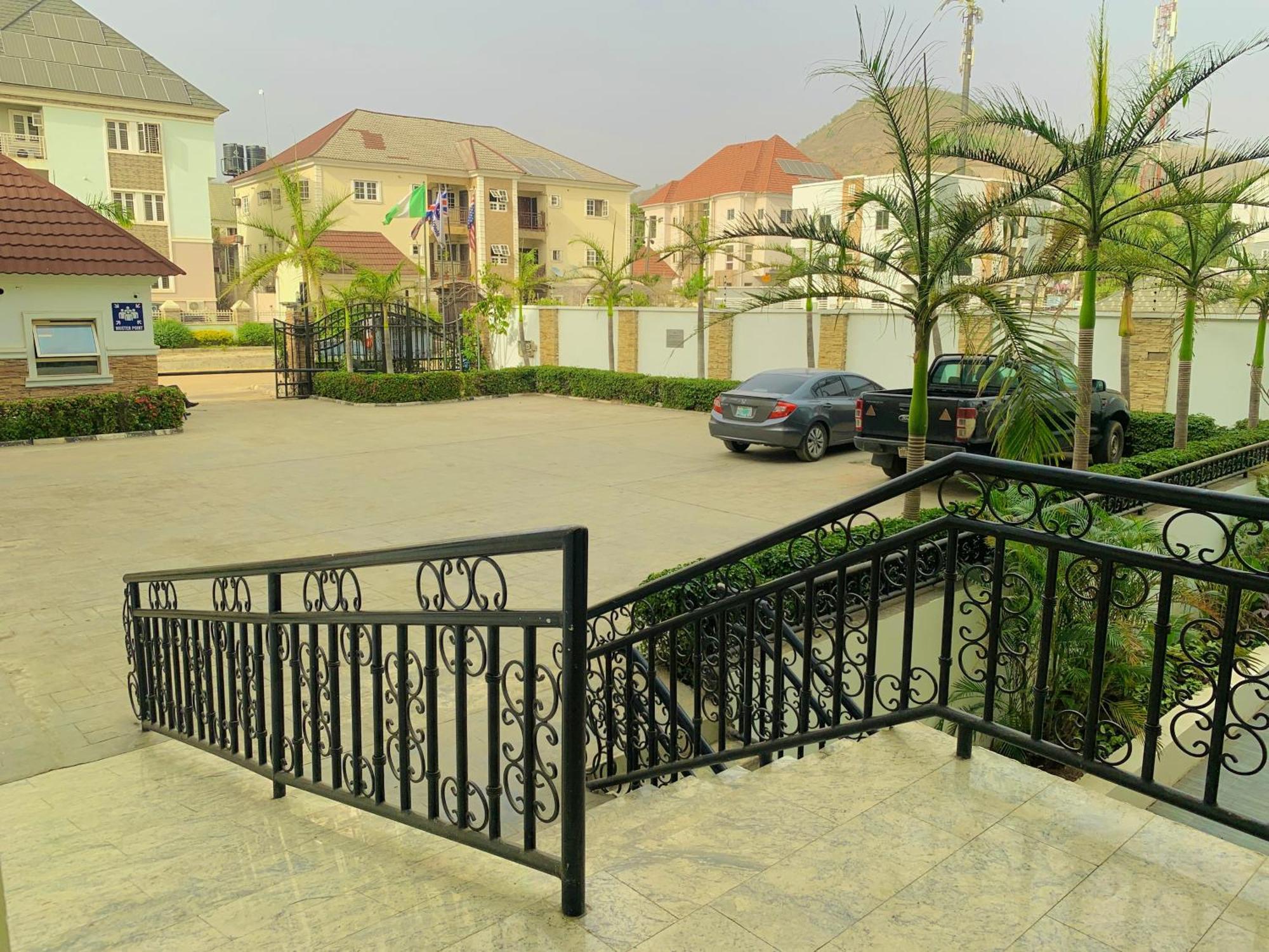 Amor Hotels Abuja Extérieur photo