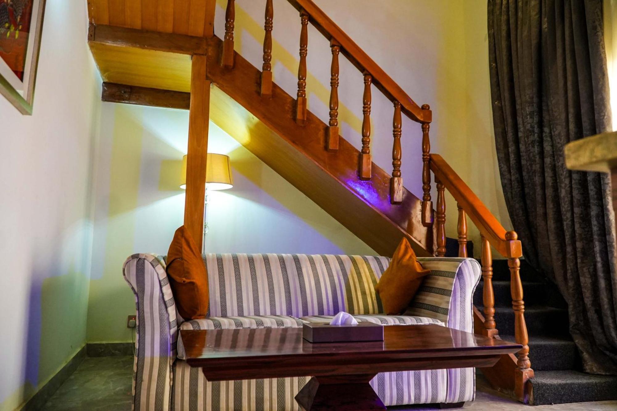 Amor Hotels Abuja Extérieur photo
