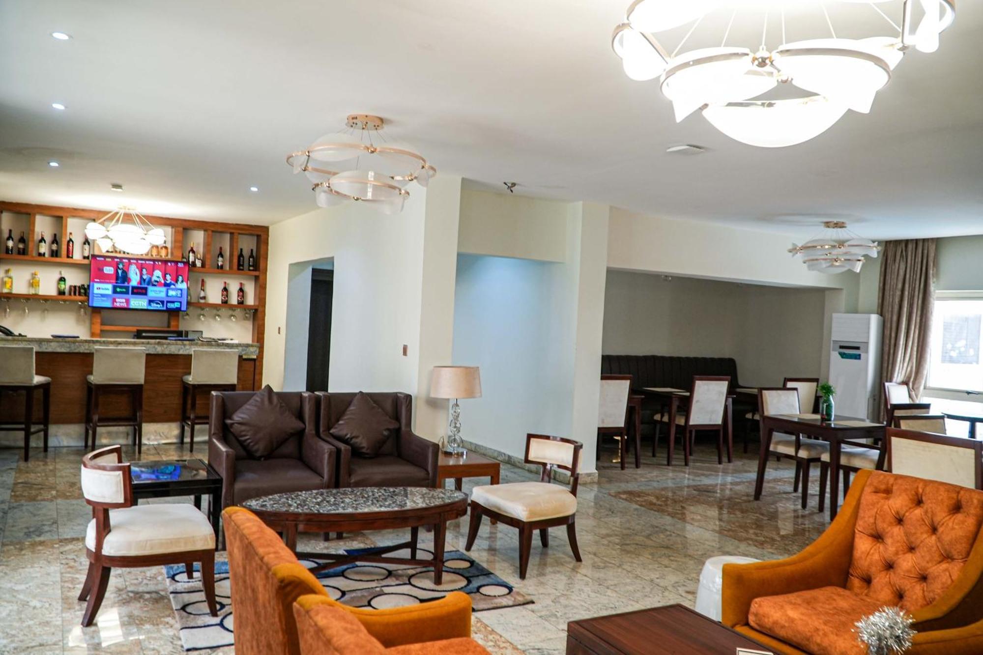 Amor Hotels Abuja Extérieur photo