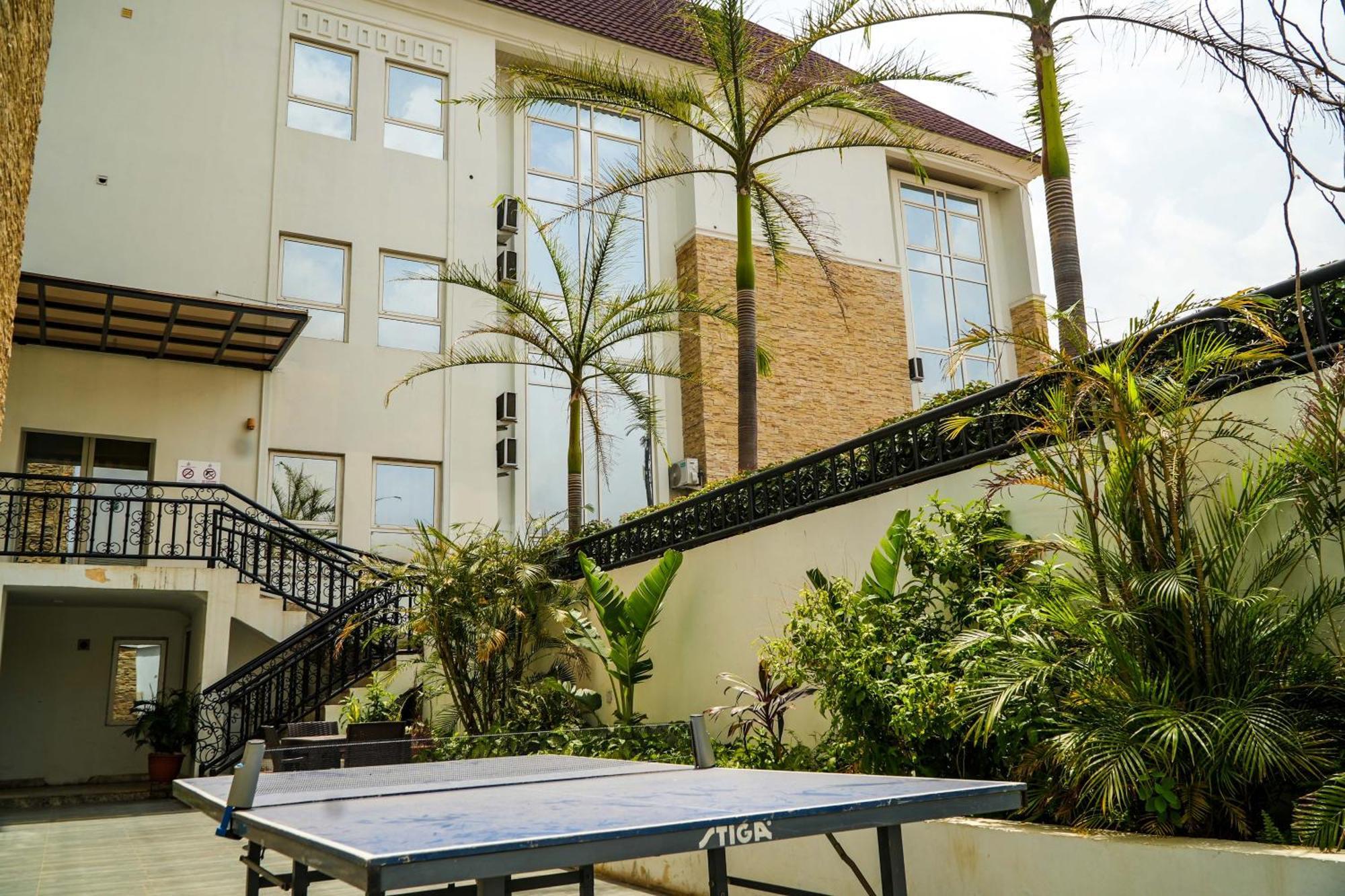 Amor Hotels Abuja Extérieur photo